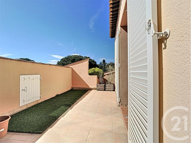 Appartement F3 à vendre - 3 pièces - 80.27 m2 - MOUGINS - 06 - PROVENCE-ALPES-COTE-D-AZUR - Century 21 Coast And Country Appartement F3 à vendre - 3 pièces - 80.27 m2 - MOUGINS - 06 - PROVENCE-ALPES-COTE-D-AZUR - Century 21 Coast And Country
