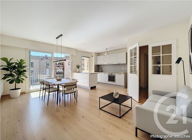 Appartement F4 à vendre - 4 pièces - 76.05 m2 - MOUGINS - 06 - PROVENCE-ALPES-COTE-D-AZUR - Century 21 Coast And Country