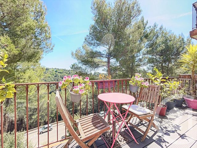 Appartement F3 à vendre - 3 pièces - 71.0 m2 - MOUGINS - 06 - PROVENCE-ALPES-COTE-D-AZUR - Century 21 Coast And Country Appartement F3 à vendre - 3 pièces - 71.0 m2 - MOUGINS - 06 - PROVENCE-ALPES-COTE-D-AZUR - Century 21 Coast And Country