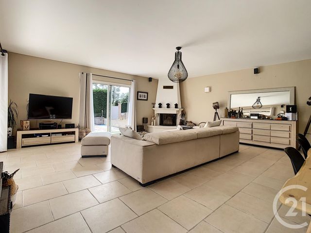 maison à vendre - 5 pièces - 170.0 m2 - MOUGINS - 06 - PROVENCE-ALPES-COTE-D-AZUR - Century 21 Coast And Country maison à vendre - 5 pièces - 170.0 m2 - MOUGINS - 06 - PROVENCE-ALPES-COTE-D-AZUR - Century 21 Coast And Country