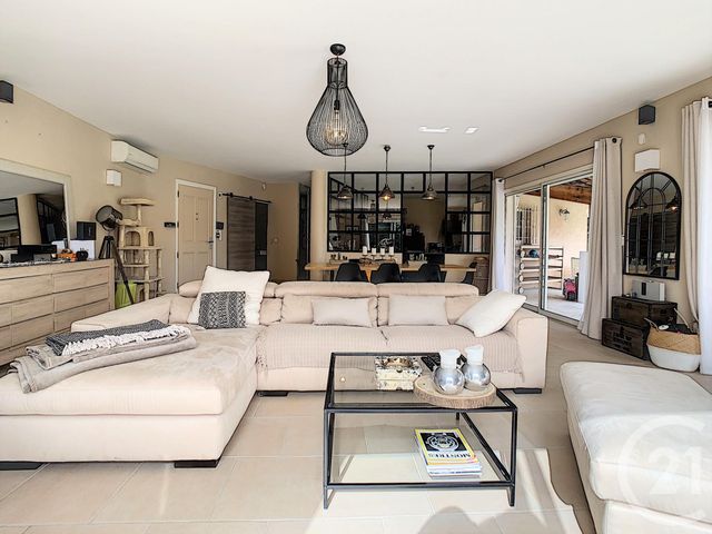 maison à vendre - 5 pièces - 170.0 m2 - MOUGINS - 06 - PROVENCE-ALPES-COTE-D-AZUR - Century 21 Coast And Country maison à vendre - 5 pièces - 170.0 m2 - MOUGINS - 06 - PROVENCE-ALPES-COTE-D-AZUR - Century 21 Coast And Country