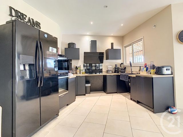 maison à vendre - 5 pièces - 170.0 m2 - MOUGINS - 06 - PROVENCE-ALPES-COTE-D-AZUR - Century 21 Coast And Country maison à vendre - 5 pièces - 170.0 m2 - MOUGINS - 06 - PROVENCE-ALPES-COTE-D-AZUR - Century 21 Coast And Country