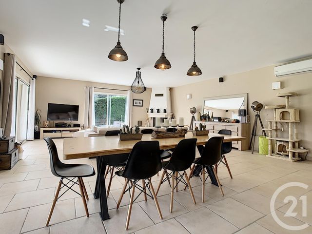 maison à vendre - 5 pièces - 170.0 m2 - MOUGINS - 06 - PROVENCE-ALPES-COTE-D-AZUR - Century 21 Coast And Country maison à vendre - 5 pièces - 170.0 m2 - MOUGINS - 06 - PROVENCE-ALPES-COTE-D-AZUR - Century 21 Coast And Country