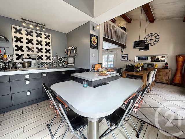 maison à vendre - 5 pièces - 133.0 m2 - MOUGINS - 06 - PROVENCE-ALPES-COTE-D-AZUR - Century 21 Coast And Country maison à vendre - 5 pièces - 133.0 m2 - MOUGINS - 06 - PROVENCE-ALPES-COTE-D-AZUR - Century 21 Coast And Country