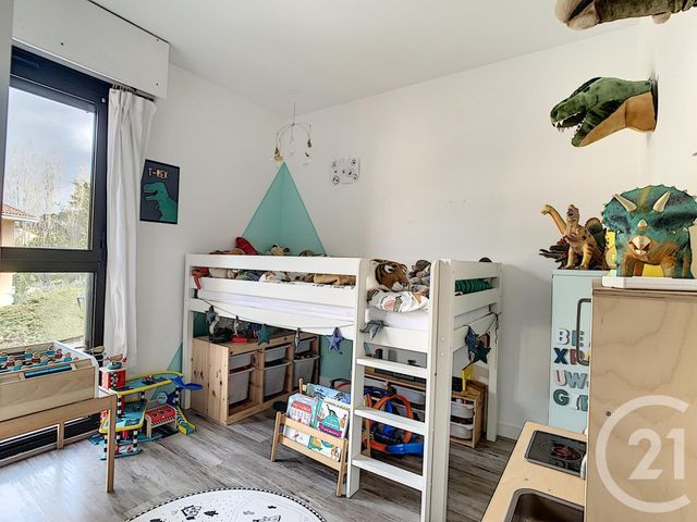 Appartement F4 à vendre - 4 pièces - 85.58 m2 - MOUGINS - 06 - PROVENCE-ALPES-COTE-D-AZUR - Century 21 Coast And Country Appartement F4 à vendre - 4 pièces - 85.58 m2 - MOUGINS - 06 - PROVENCE-ALPES-COTE-D-AZUR - Century 21 Coast And Country