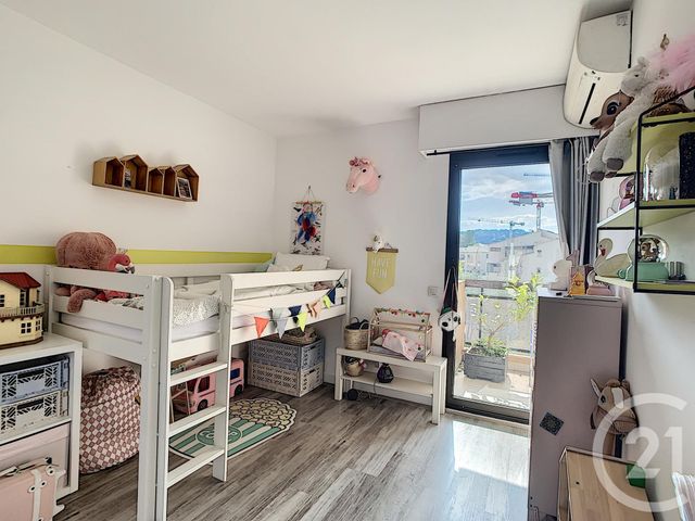 Appartement F4 à vendre - 4 pièces - 85.58 m2 - MOUGINS - 06 - PROVENCE-ALPES-COTE-D-AZUR - Century 21 Coast And Country Appartement F4 à vendre - 4 pièces - 85.58 m2 - MOUGINS - 06 - PROVENCE-ALPES-COTE-D-AZUR - Century 21 Coast And Country