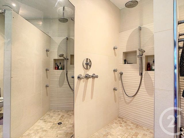maison à vendre - 5 pièces - 195.0 m2 - MOUANS SARTOUX - 06 - PROVENCE-ALPES-COTE-D-AZUR - Century 21 Coast And Country maison à vendre - 5 pièces - 195.0 m2 - MOUANS SARTOUX - 06 - PROVENCE-ALPES-COTE-D-AZUR - Century 21 Coast And Country