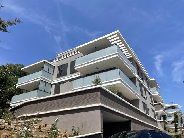 Afficher la photo en grand Appartement F3 à vendre - 3 pièces - 62.5 m2 - MOUGINS - 06 - PROVENCE-ALPES-COTE-D-AZUR - Century 21 Coast And Country