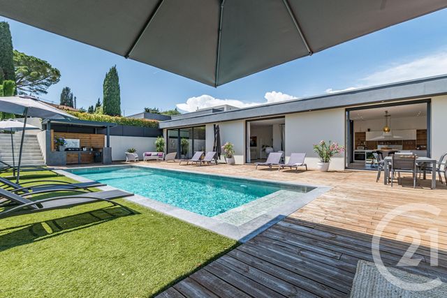 maison à vendre - 6 pièces - 270.0 m2 - MOUGINS - 06 - PROVENCE-ALPES-COTE-D-AZUR - Century 21 Coast And Country