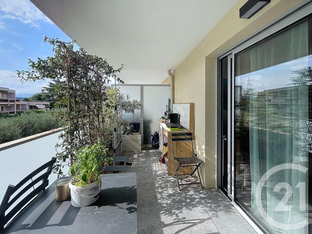 Appartement F3 à vendre - 3 pièces - 63.0 m2 - LE CANNET - 06 - PROVENCE-ALPES-COTE-D-AZUR - Century 21 Coast And Country