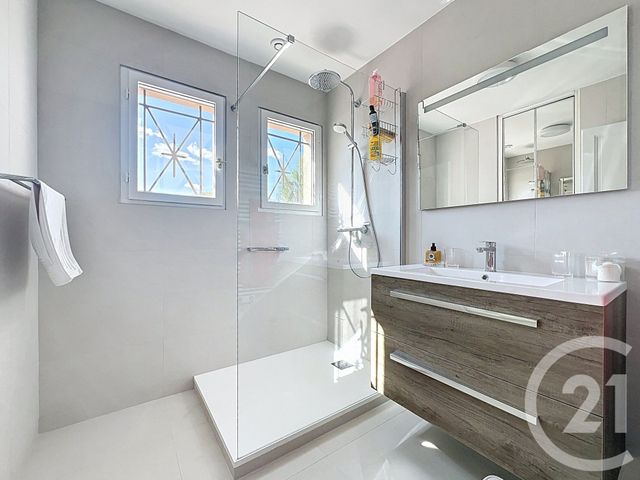 maison à vendre - 7 pièces - 193.0 m2 - MOUGINS - 06 - PROVENCE-ALPES-COTE-D-AZUR - Century 21 Coast And Country