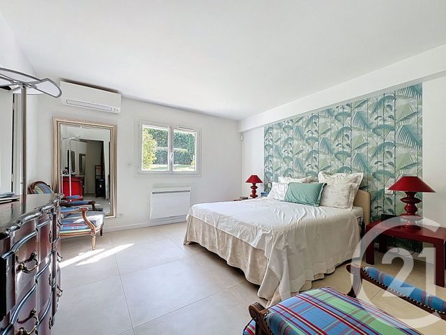 maison à vendre - 7 pièces - 193.0 m2 - MOUGINS - 06 - PROVENCE-ALPES-COTE-D-AZUR - Century 21 Coast And Country
