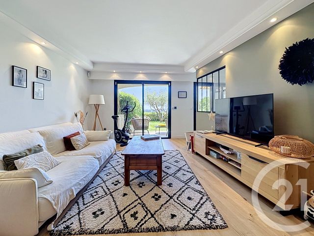 Appartement à vendre - 5 pièces - 115.0 m2 - MOUGINS - 06 - PROVENCE-ALPES-COTE-D-AZUR - Century 21 Coast And Country