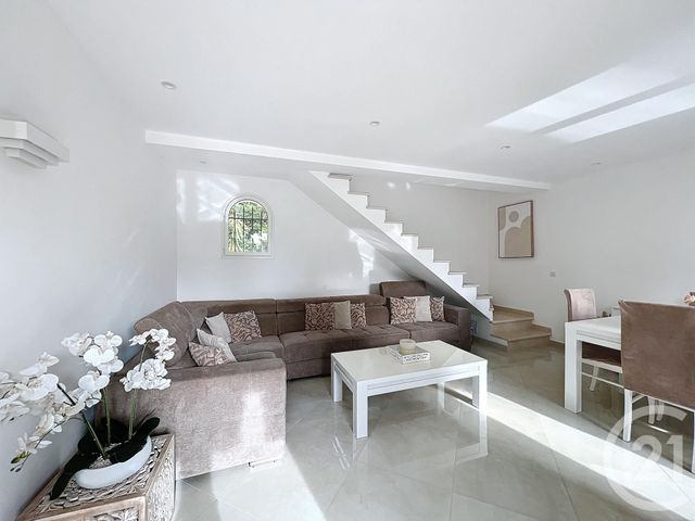 Afficher la photo en grand maison à vendre - 4 pièces - 113.75 m2 - CANNES - 06 - PROVENCE-ALPES-COTE-D-AZUR - Century 21 Coast And Country