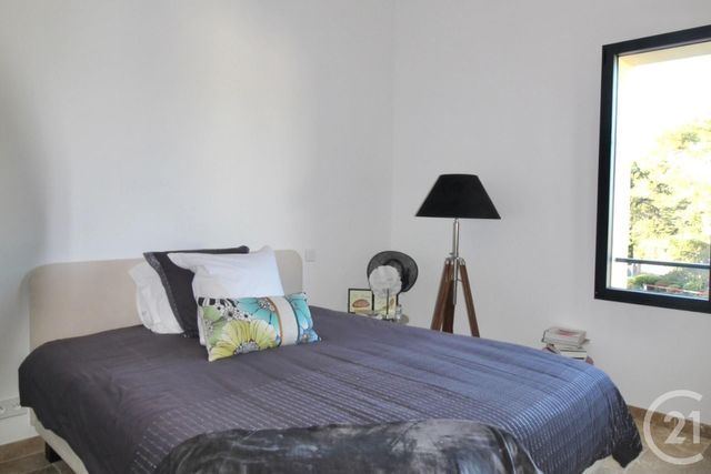 Appartement F4 à vendre - 4 pièces - 92.44 m2 - MOUGINS - 06 - PROVENCE-ALPES-COTE-D-AZUR - Century 21 Coast And Country