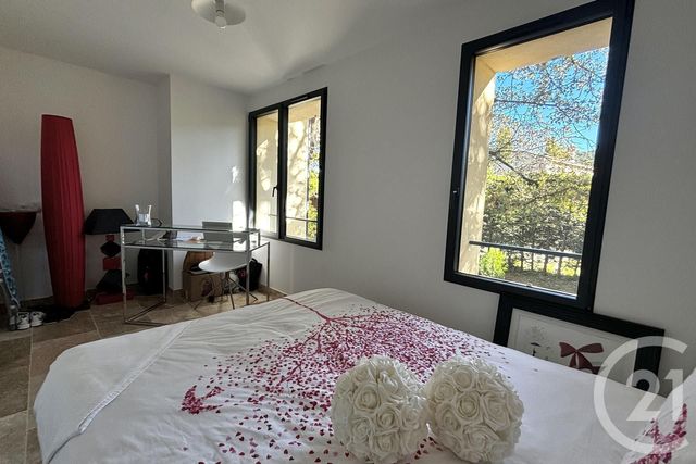 Appartement F4 à vendre - 4 pièces - 92.44 m2 - MOUGINS - 06 - PROVENCE-ALPES-COTE-D-AZUR - Century 21 Coast And Country