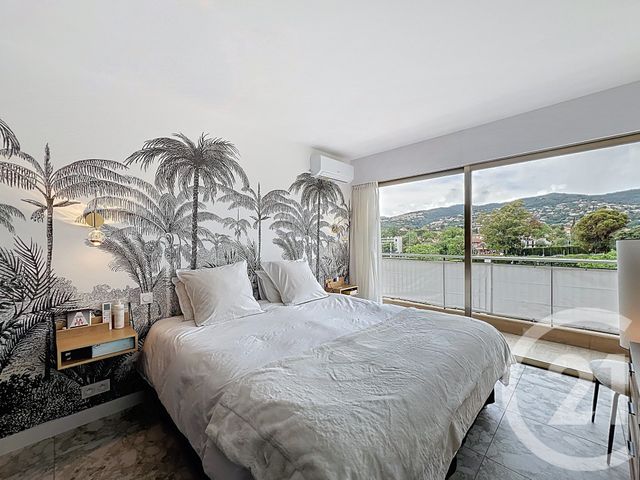 Appartement F3 à vendre - 3 pièces - 72.18 m2 - MANDELIEU LA NAPOULE - 06 - PROVENCE-ALPES-COTE-D-AZUR - Century 21 Coast And Country