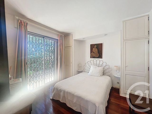 Afficher la photo en grand maison à vendre - 6 pièces - 177.27 m2 - MOUGINS - 06 - PROVENCE-ALPES-COTE-D-AZUR - Century 21 Coast And Country