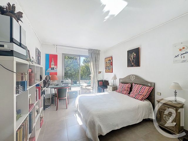 Afficher la photo en grand maison à vendre - 6 pièces - 177.27 m2 - MOUGINS - 06 - PROVENCE-ALPES-COTE-D-AZUR - Century 21 Coast And Country