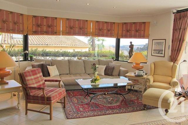 Afficher la photo en grand Appartement à vendre - 4 pièces - 132.0 m2 - MOUGINS - 06 - PROVENCE-ALPES-COTE-D-AZUR - Century 21 Coast And Country