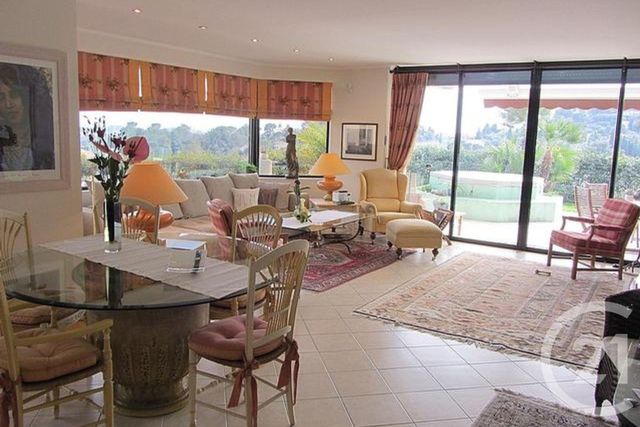 Afficher la photo en grand Appartement à vendre - 4 pièces - 132.0 m2 - MOUGINS - 06 - PROVENCE-ALPES-COTE-D-AZUR - Century 21 Coast And Country