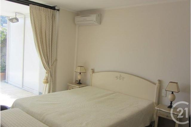 Afficher la photo en grand Appartement à vendre - 4 pièces - 132.0 m2 - MOUGINS - 06 - PROVENCE-ALPES-COTE-D-AZUR - Century 21 Coast And Country