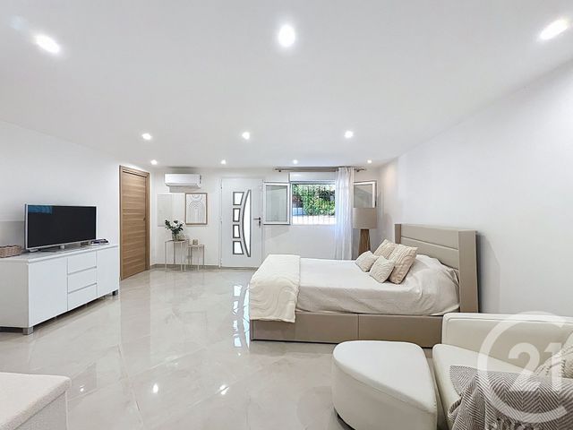 Appartement F4 à vendre - 4 pièces - 113.75 m2 - CANNES - 06 - PROVENCE-ALPES-COTE-D-AZUR - Century 21 Coast And Country