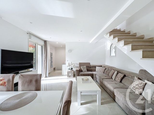 Appartement F4 à vendre - 4 pièces - 113.75 m2 - CANNES - 06 - PROVENCE-ALPES-COTE-D-AZUR - Century 21 Coast And Country