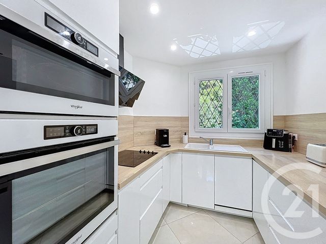 Appartement F4 à vendre - 4 pièces - 113.75 m2 - CANNES - 06 - PROVENCE-ALPES-COTE-D-AZUR - Century 21 Coast And Country