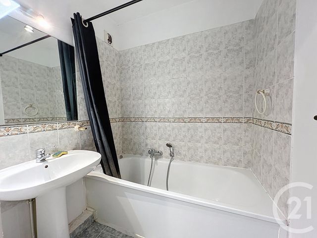 Appartement F2 à vendre - 2 pièces - 38.0 m2 - MOUGINS - 06 - PROVENCE-ALPES-COTE-D-AZUR - Century 21 Coast And Country