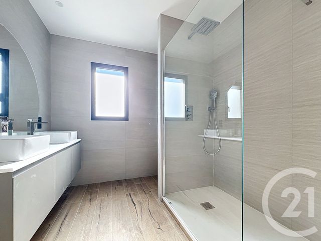 maison à vendre - 4 pièces - 160.0 m2 - MOUGINS - 06 - PROVENCE-ALPES-COTE-D-AZUR - Century 21 Coast And Country