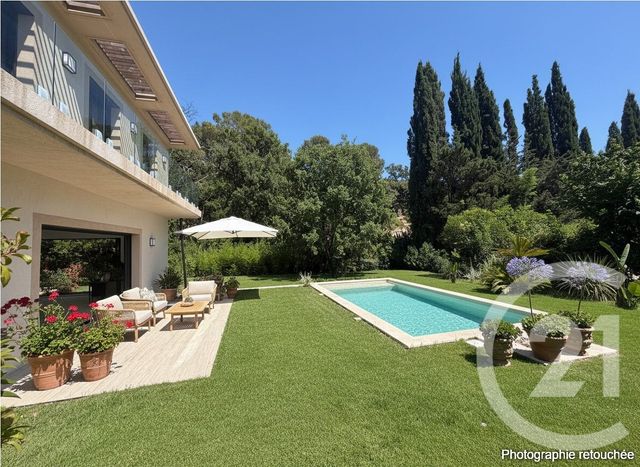 maison à vendre - 4 pièces - 160.0 m2 - MOUGINS - 06 - PROVENCE-ALPES-COTE-D-AZUR - Century 21 Coast And Country