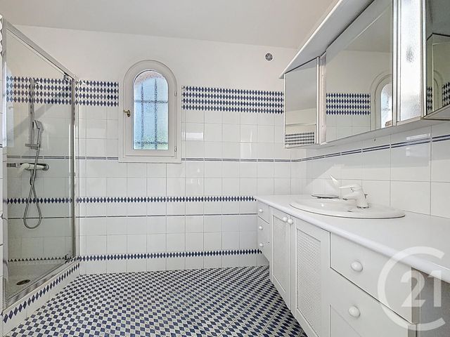 maison à vendre - 6 pièces - 166.0 m2 - MOUGINS - 06 - PROVENCE-ALPES-COTE-D-AZUR - Century 21 Coast And Country