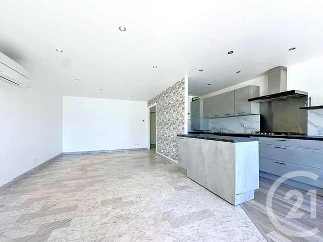 Appartement F3 à vendre - 3 pièces - 71.0 m2 - ANTIBES - 06 - PROVENCE-ALPES-COTE-D-AZUR - Century 21 Coast And Country