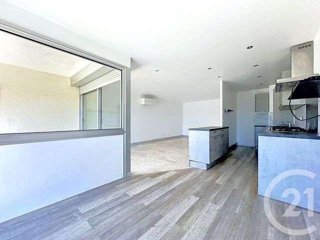 Appartement F3 à vendre - 3 pièces - 71.0 m2 - ANTIBES - 06 - PROVENCE-ALPES-COTE-D-AZUR - Century 21 Coast And Country