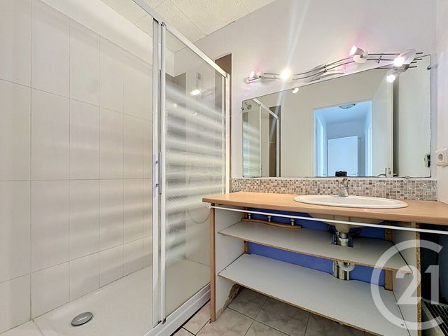 Appartement F3 à vendre - 3 pièces - 71.0 m2 - ANTIBES - 06 - PROVENCE-ALPES-COTE-D-AZUR - Century 21 Coast And Country