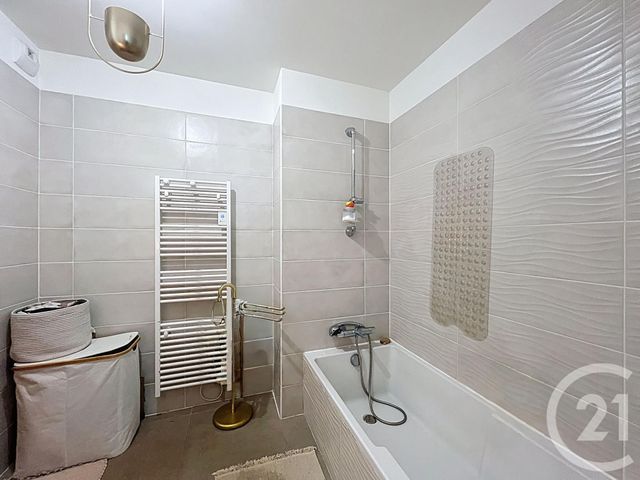 Appartement F3 à vendre - 3 pièces - 63.31 m2 - MOUGINS - 06 - PROVENCE-ALPES-COTE-D-AZUR - Century 21 Coast And Country