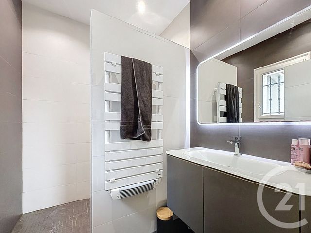 maison à vendre - 5 pièces - 122.0 m2 - GRASSE - 06 - PROVENCE-ALPES-COTE-D-AZUR - Century 21 Coast And Country