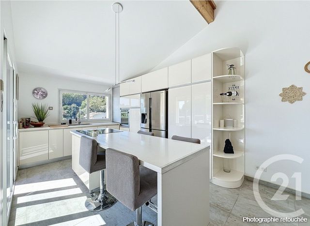 maison à vendre - 6 pièces - 174.0 m2 - MOUGINS - 06 - PROVENCE-ALPES-COTE-D-AZUR - Century 21 Coast And Country