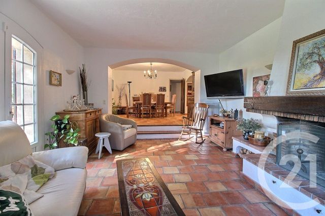 maison à vendre - 8 pièces - 253.0 m2 - MOUANS SARTOUX - 06 - PROVENCE-ALPES-COTE-D-AZUR - Century 21 Coast And Country