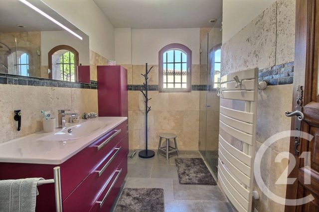 maison à vendre - 8 pièces - 253.0 m2 - MOUANS SARTOUX - 06 - PROVENCE-ALPES-COTE-D-AZUR - Century 21 Coast And Country