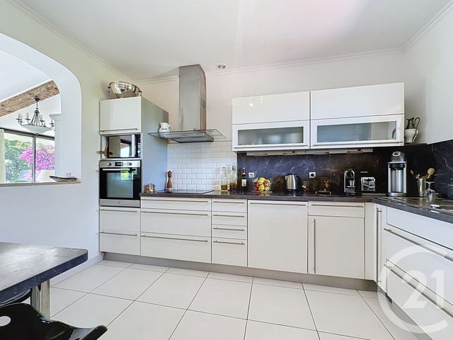 maison à vendre - 5 pièces - 145.0 m2 - VILLENEUVE LOUBET - 06 - PROVENCE-ALPES-COTE-D-AZUR - Century 21 Coast And Country