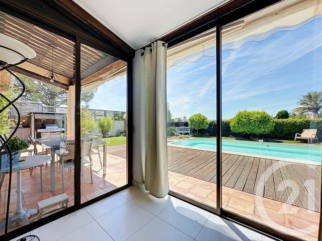 maison à vendre - 5 pièces - 145.0 m2 - VILLENEUVE LOUBET - 06 - PROVENCE-ALPES-COTE-D-AZUR - Century 21 Coast And Country