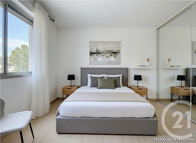 Appartement à vendre - 3 pièces - 62.7 m2 - CANNES LA BOCCA - 06 - PROVENCE-ALPES-COTE-D-AZUR - Century 21 Coast And Country