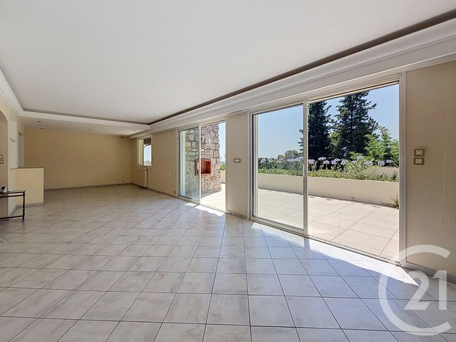 maison à vendre - 5 pièces - 161.0 m2 - MOUGINS - 06 - PROVENCE-ALPES-COTE-D-AZUR - Century 21 Coast And Country
