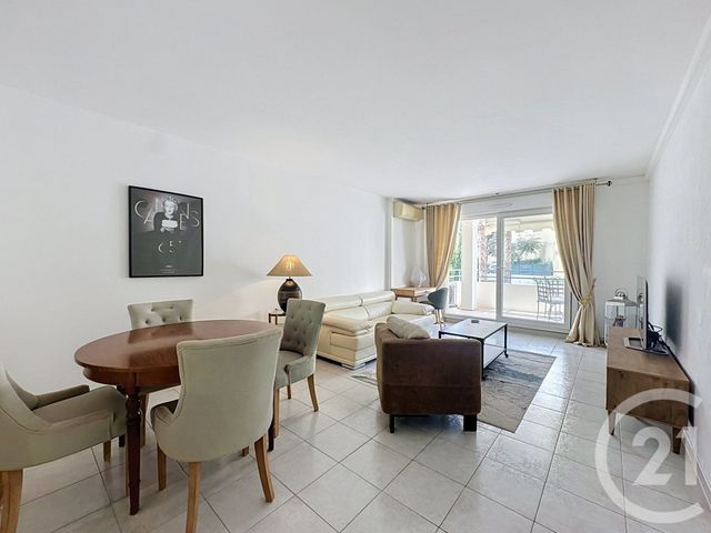 Appartement F2 à vendre - 2 pièces - 60.03 m2 - CANNES - 06 - PROVENCE-ALPES-COTE-D-AZUR - Century 21 Coast And Country