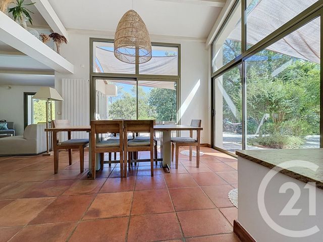 maison à vendre - 6 pièces - 180.0 m2 - MOUGINS - 06 - PROVENCE-ALPES-COTE-D-AZUR - Century 21 Coast And Country