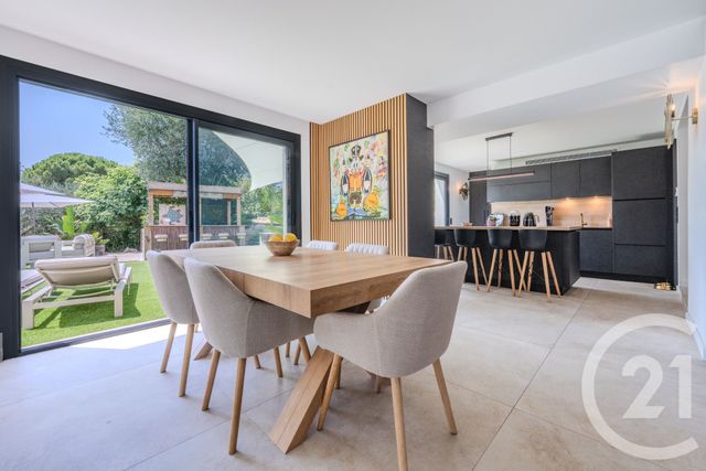 maison à vendre - 5 pièces - 183.0 m2 - MOUGINS - 06 - PROVENCE-ALPES-COTE-D-AZUR - Century 21 Coast And Country