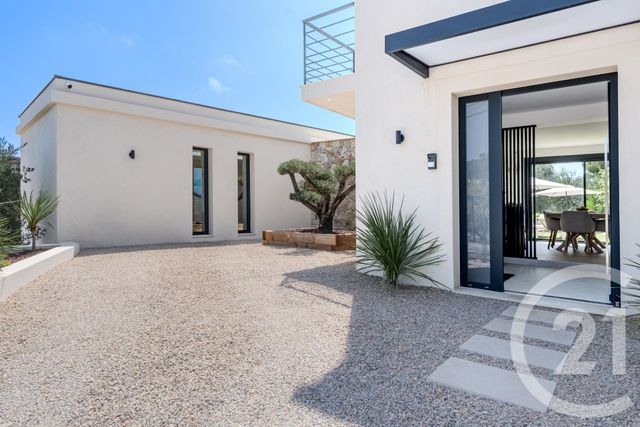 maison à vendre - 5 pièces - 183.0 m2 - MOUGINS - 06 - PROVENCE-ALPES-COTE-D-AZUR - Century 21 Coast And Country