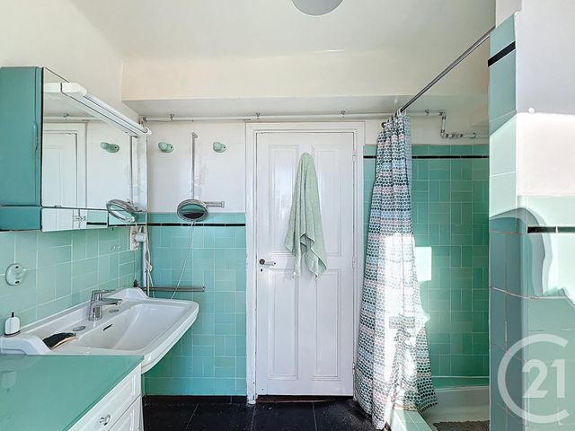 maison à vendre - 6 pièces - 162.79 m2 - MOUGINS - 06 - PROVENCE-ALPES-COTE-D-AZUR - Century 21 Coast And Country